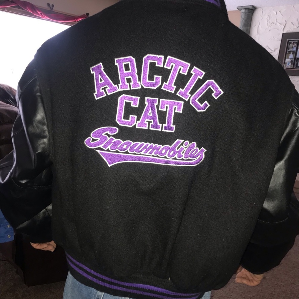 Vintage Arctic Cat snowmobile jacket!